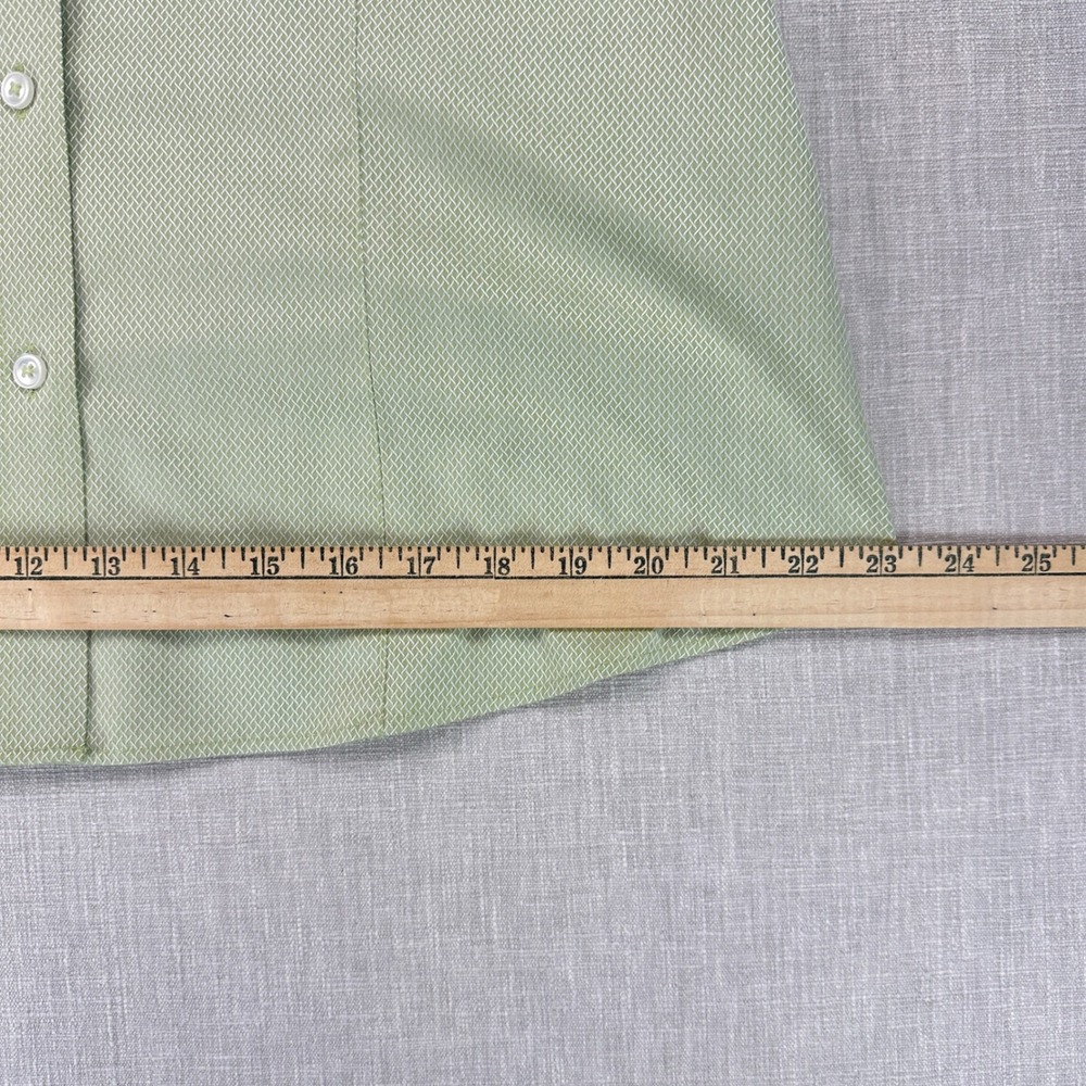 Liz Claiborne Button Down Womens 14 Green Non-Iron Cotton Basketweave REMU4450 - Picture 10 of 11
